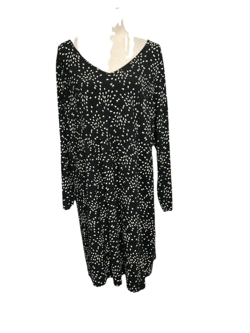 J. Jill Black Shift Dress with White Dot Burst Pattern - Long Sleeve Size Large